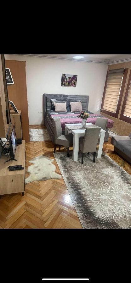Aloha Apartment Novi Pazar Extérieur photo